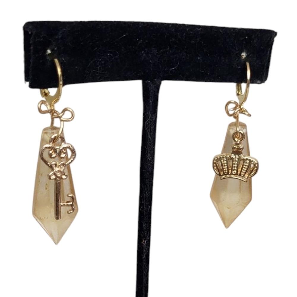 18K Goldplated Clear Sphere Skeleton Key Crown Huggie EARRINGS - Picture 5 of 6